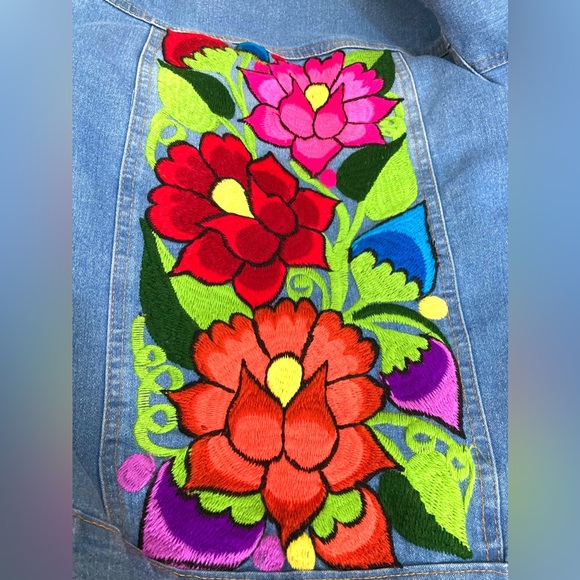 Runs’s Crafts Embroidery Denim Jacket/M - Picture 2 of 8